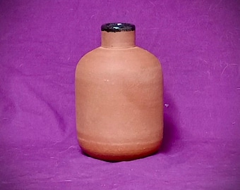 Handmade Stoneware Bud Vase        ships from USA        5" tall