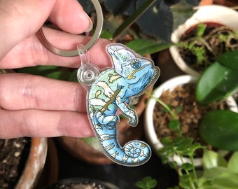 Llavero de reptil camaleón velado