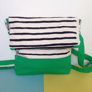 Screenprint Colour block Folding Crossbody bag Striped pattern Green image 2