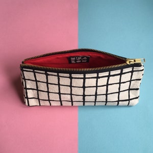 Screen-print Triangle Pencil Case, Grid Pattern Zip Pouch, Cotton Canvas Zip Bag, Handmade Cosmetics Case image 4