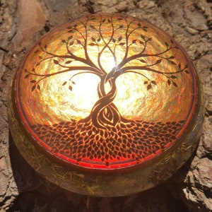 Levensboom - grote domus Orgonite - verbazingwekkende schoonheid - holografisch effect - krachtige edelsteenmatrix - radionische kaart - video over beschrijving