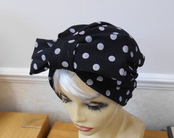 1940's 1950's style black and white spot stretch Jersey Turban hat removable bow. Rockabilly, Pin Up ,Land Army