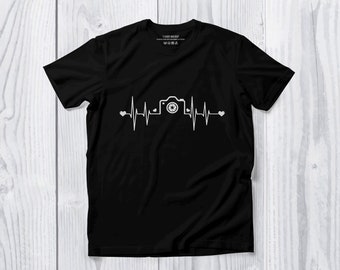 Photographer Shirt, Unisex Adult, T-Shirt, Graphic Print, Cotton, Black, Short Sleeve, Crew Neck, The Photographer, Heart Rhythm,