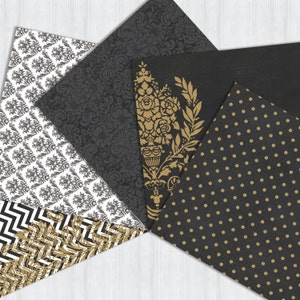 Puede incluir: Cinco hojas de papel estampado en negro y dorado. Los patrones incluyen un dise&ntilde;o de damasco, un dise&ntilde;o floral, un dise&ntilde;o de lunares, un dise&ntilde;o de chevron y un dise&ntilde;o geom&eacute;trico.