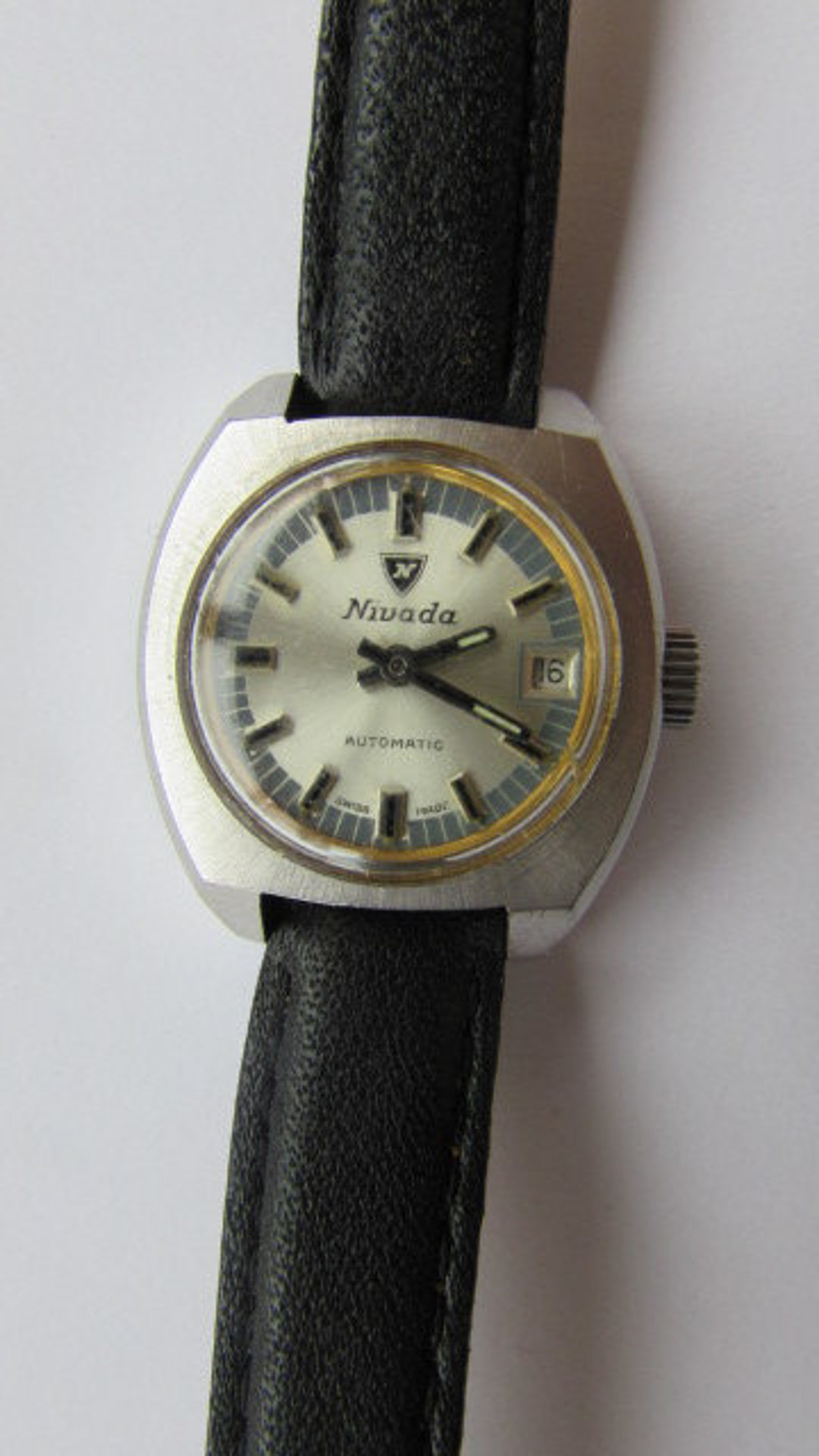 Son buenos los relojes nivada hotsell