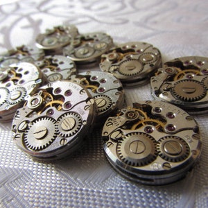 Chaika 16 mm round 50 Pcs Mechanisms Vintage Soviet Woman Watch Parts MOVEMENT STEAMPUNK Arts