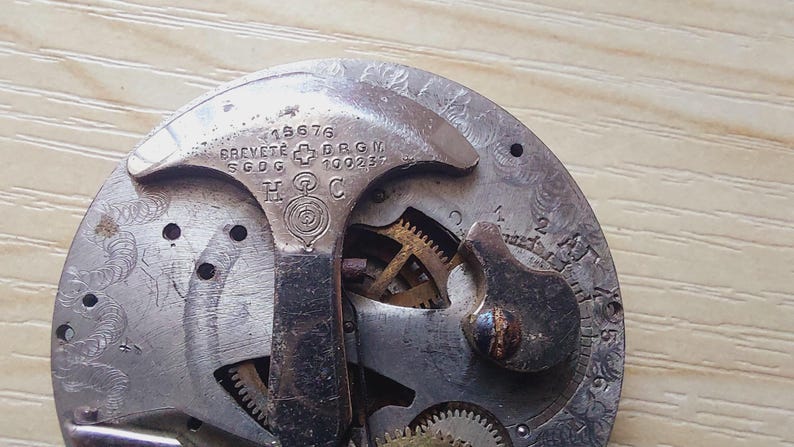 Vintage METER HC 39 mm Fickur Mekanismer Urdelar Urverk STEAMPUNK Konst bild 3