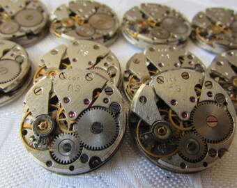 100 Stück runde Luch 1800 Mechanismen Sowjetische Damen Uhrenteile 18 mm BEWEGUNG STEAMPUNK Arts