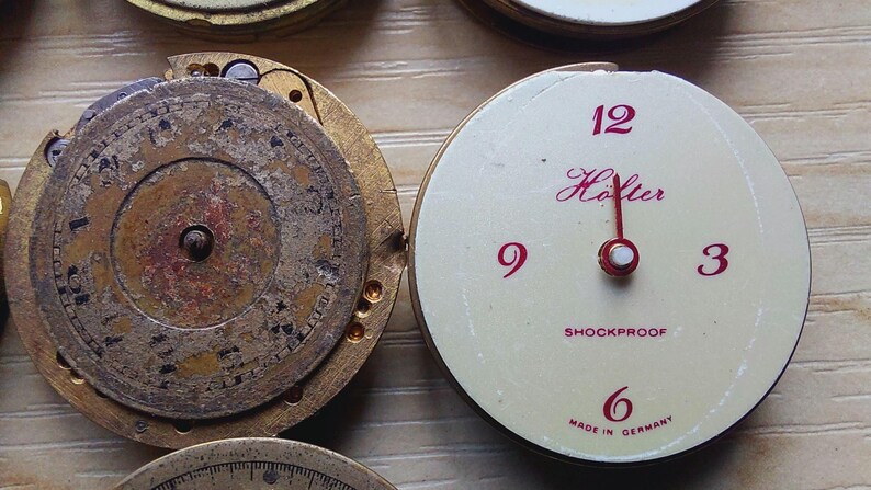 Vintage military Germany /Swiss 10 pcs round Mechanisms womans Watch Parts Movement image 2