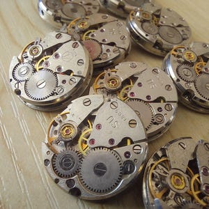 1000 peças redondas Luch 1800 Mecanismos Peças de Relógio Feminino Soviético Movimento Steampunk de 18 mm imagem 6