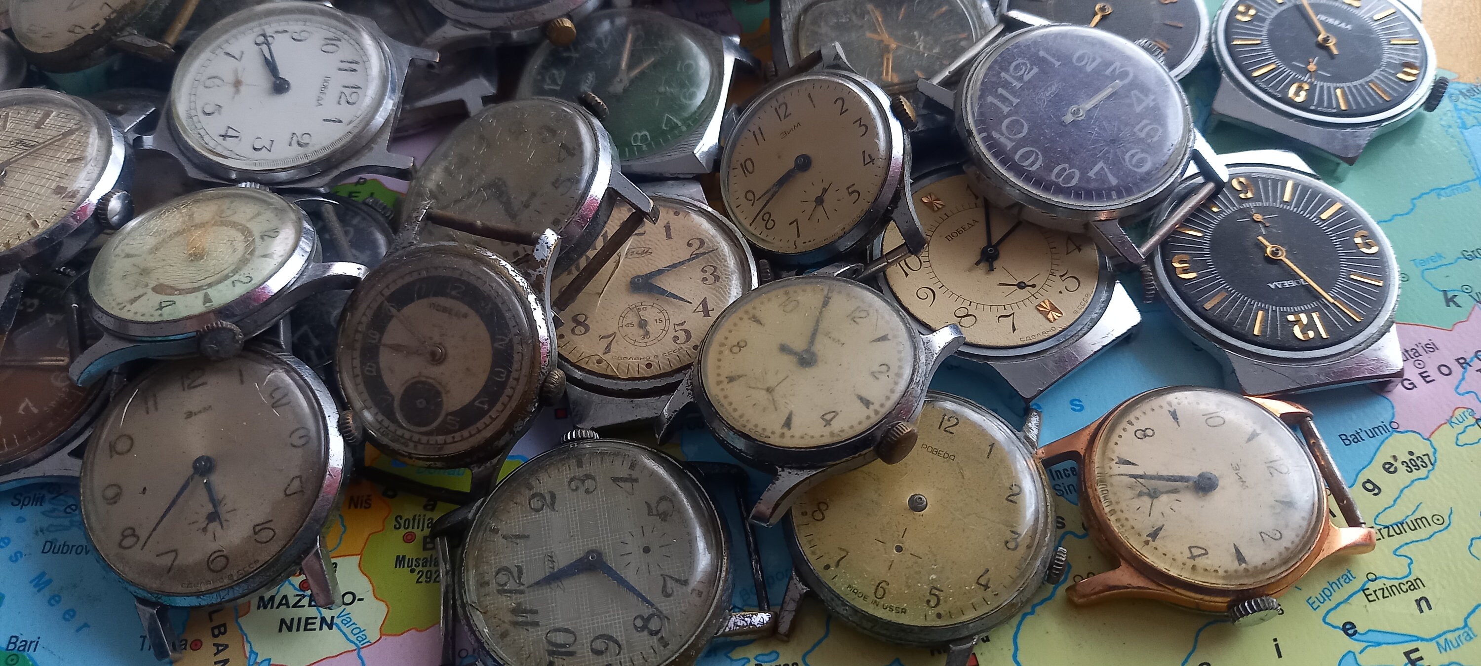 Sale 43 pcs USSR Vintage wrist Watches Pobeda