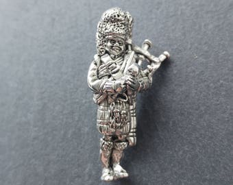 Scottish Bagpiper pewter pin / mens lapel pin / Handmade and Designed in Scotland by SJH Designs