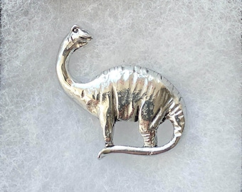 Dinosaur pin / Brontosaurus pin / pewter pin badge / great alternative / gift for him / animal jewelry / cool cute pin tie birthday Gift