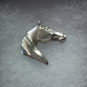Horse Brooch, horse jewellery, gift for horse lover, Equine jewelry, animal badge, pewter pin, horse gift, Handmade by SJH Designs