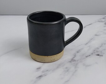 Black mug, handmade mug, Coffee mug, Pottery Cup, Handmade Stoneware Teacup, Pottery Cup, Coffee Mug, Ceramic Mug.