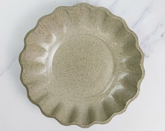 21cm Areti Wavy Rim Bowl Natural Grey | Grey Clay Handmade in the UK