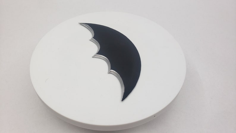 Prop Replica Batarang Dark Knight Returns DC Comics | Etsy