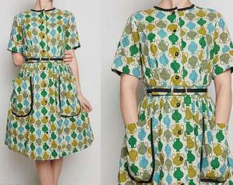 1950s Fruit of the Loom Fashions Dress With Vase Print with Matching Belt