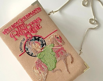 Geborduurde beige en rode boekentas etui met portemonnee