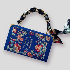 Clutch livro, bolsa bordada Anna Karenina, bolsa crossbody azul marinho