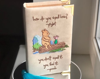 Book Clutch - Winnie the Pooh - light beige velvet version