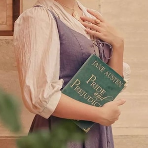 Bolsa de livro Orgulho e Preconceito, bolsa clutch, bolsa de veludo verde esmeralda