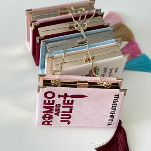 Livre pochette sac à main Roméo et Juliette, Saint-Valentin brodé fantaisie sac à main velours rose