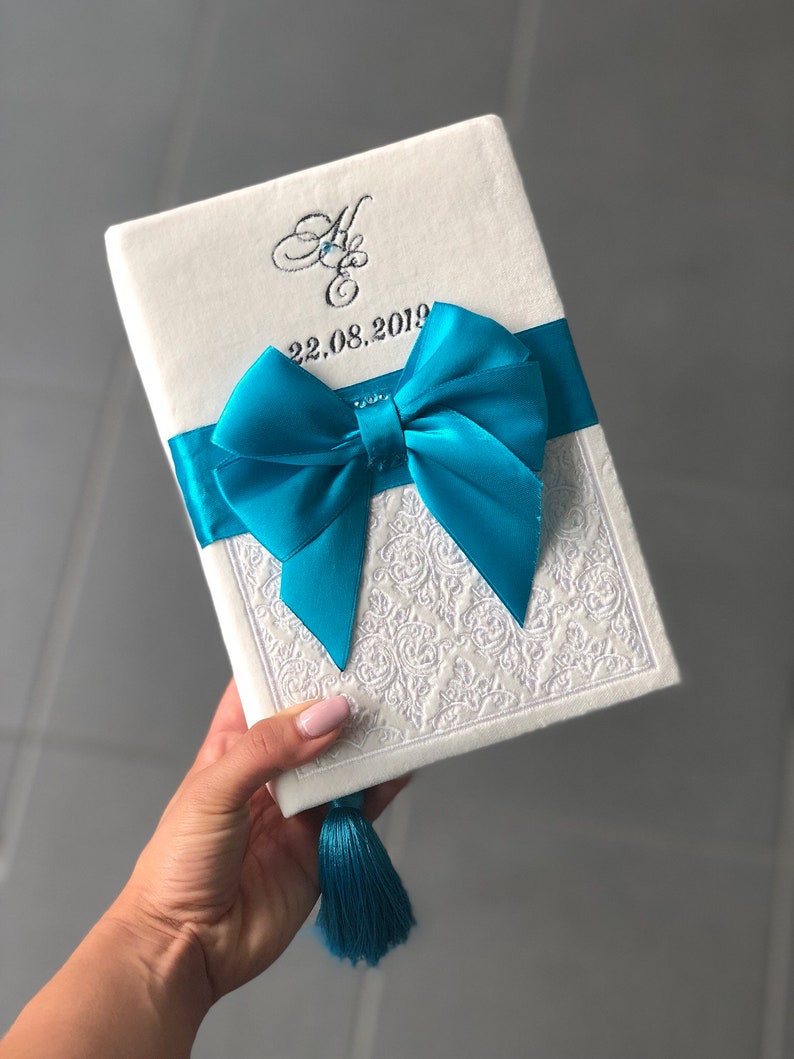 Invitation Clutch