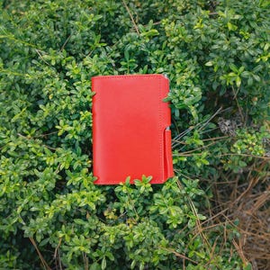 Vintage Leather Journal Wallet 2.0 with Pen XS - Red, XSmall Leather Wallet, Leather Notebook Cover Moleskine Volant