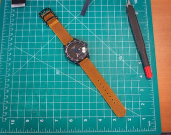 Kamelfärgat läderarmband, kamelfärgat klockarmband, premium läderarmband, handgjort läderarmband, klassiskt läderarmband