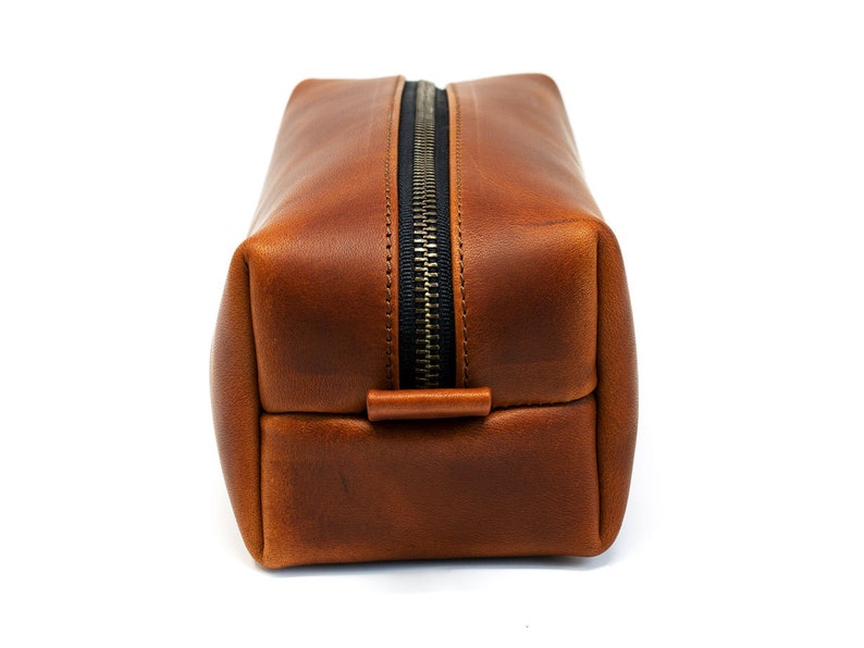 Leather Dopp Kit, Men's Tan Leather Travel Kit, Toiletry Bag, Milwaukee Leather Travel Case image 4