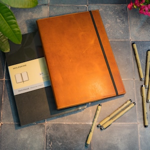 Art Sketchbook in Leather Cover, Moleskine Art Plus Sketchbook, XLarge (12 x 8.5) A4