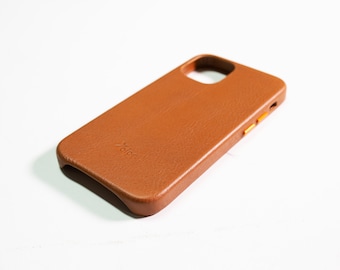 Full Grain Leather iPhone 12 Case: Slim Protective Cover