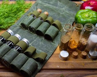 Waxed Canvas Spice Bag, Green Spice Set, Bushcraft Set, Spice Case with Jars Included, Kitchen Storage, Spice Kit, Travel Spice Pouch