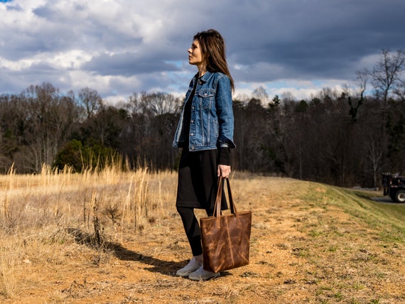 Chestnut Party - Print Canvas Tote Bag