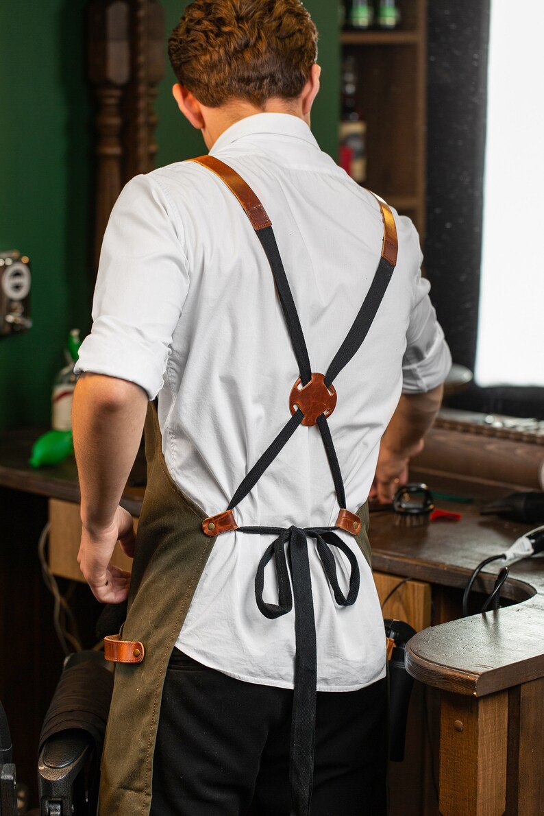 Green Waxed Barber Apron / Leather Canvas Working Apron / Milwaukee Leather Apron / Barber Apron with Leather Straps, Mother's Day, Mum Gift image 3