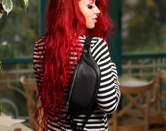 Black Pouch Bag For Woman /  Leather Unisex Hip Pack / Leather Fanny Pack / Women Waist Bag / Travel Hip Pack for Men / Black Belt Bag