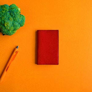 Liten läderjournal, rött journalomslag för extra liten olpr. Volant, mini-journal i läder, anpassad journal, resejournal 2,5 x 4,1 tum