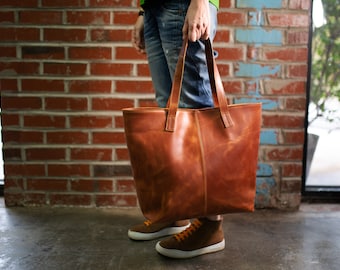 Large Tote Bag for Woman / Brown Leather Spacious Handbag / Tote Bag with Pockets / Leather Purce / Travel Bag / Woman's Weekender Bag