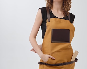 Personalized Mom Gift, Barista Apron, Restaurant Apron with Pockets, Bartender Apron, Canvas Leather Apron with Logo, Amber Waitress Apron