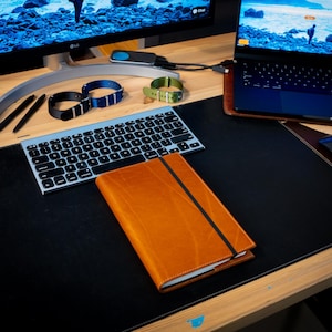 Moleskine Classic Leather Journal, Moleskine Classic Journal in Hellbraun Leder Einband, Vollnarbenleder Journal