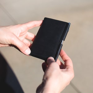 Cartera minimalista y elegante / Cartera de cuero de bolsillo negra / Cartera de diario de cuero negro / Funda de diario Moleskine XSmall Volant / Portadocumentos imagen 2