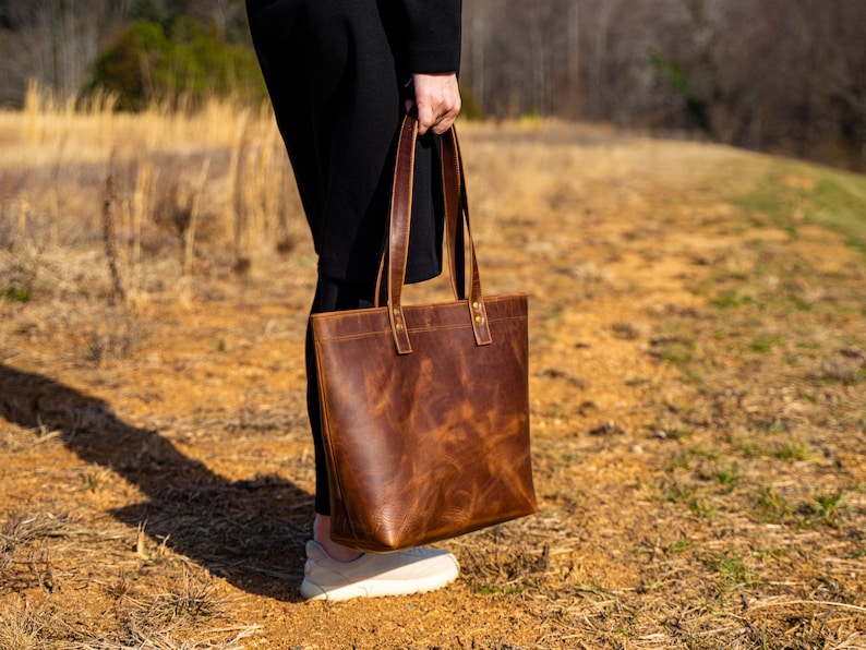 Leather Chestnut Tote Bag / Milwaukee Women Handbag / Travel Bag / Leather Purse / Tote Bag with a Handle / Elegant Lady's Bags image 4