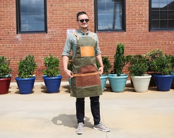 Leather and Canvas Apron, Barber Apron, Waxed Canvas Apron, Custom Work Apron, Christmas Gift, Personalized Apron with Logo, Name, Initials