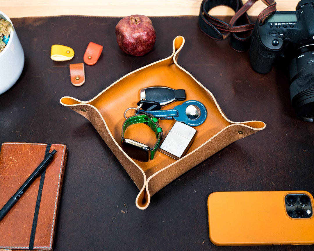 Personalized Leather Key Tray/handmade Decorative Desk Tray/milwaukee