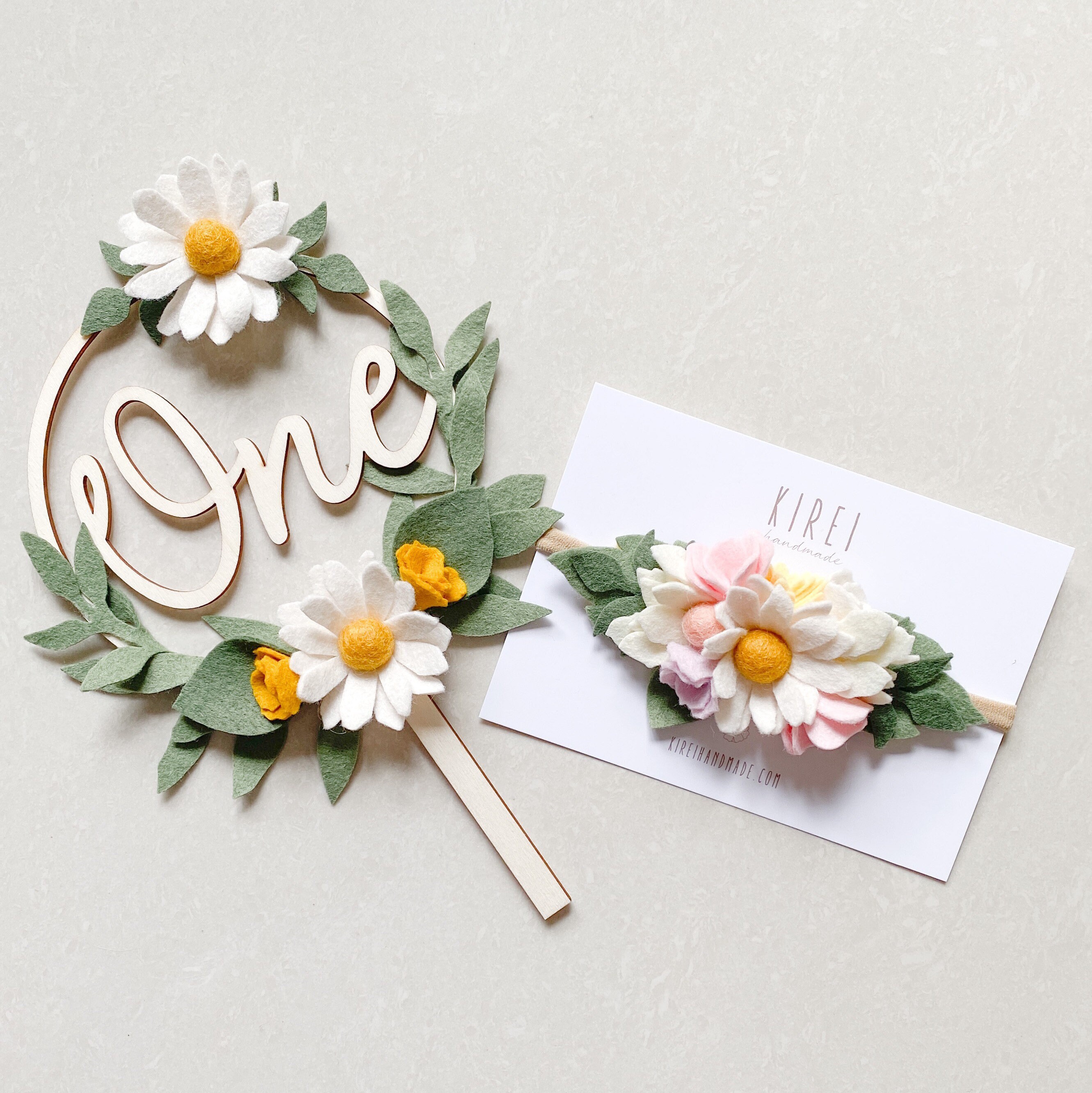 Topper de pastel de margarita y conjunto de paquetes de corona Etsy