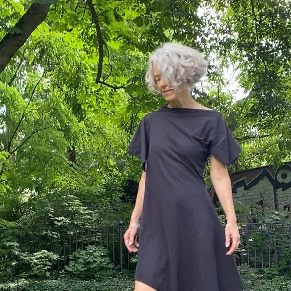 Asymmetrisches Jersey-Kleid BIO-Mahsa aus Bio-Baumwolle