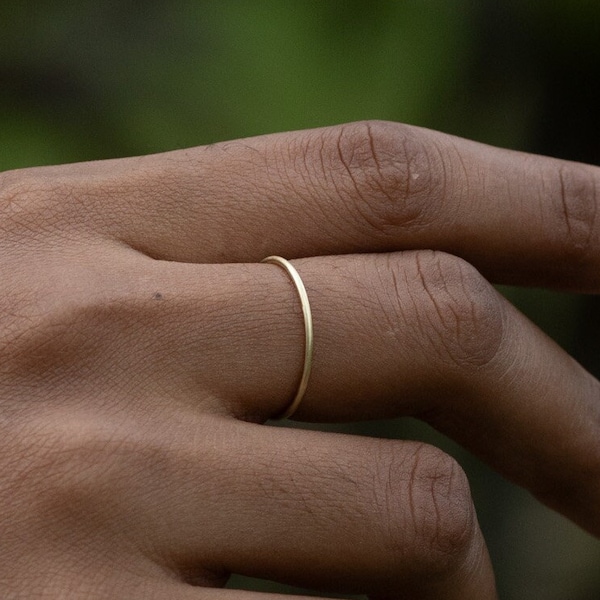 Feiner Goldring, 8k Goldring, Minimalist Ring, schlichter Gold Ring, Minimal Gold Ring, Minimal Ring, Fair Gold Ring, Midi Ring, Stapel Ring