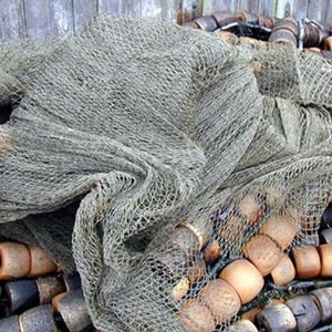 THE FLEETS IN! Authentic Used Commercial Nylon Fish Netting~Fishing Nets (1" Diamond Shape Mesh)~Available in (3) Popular Sizes-