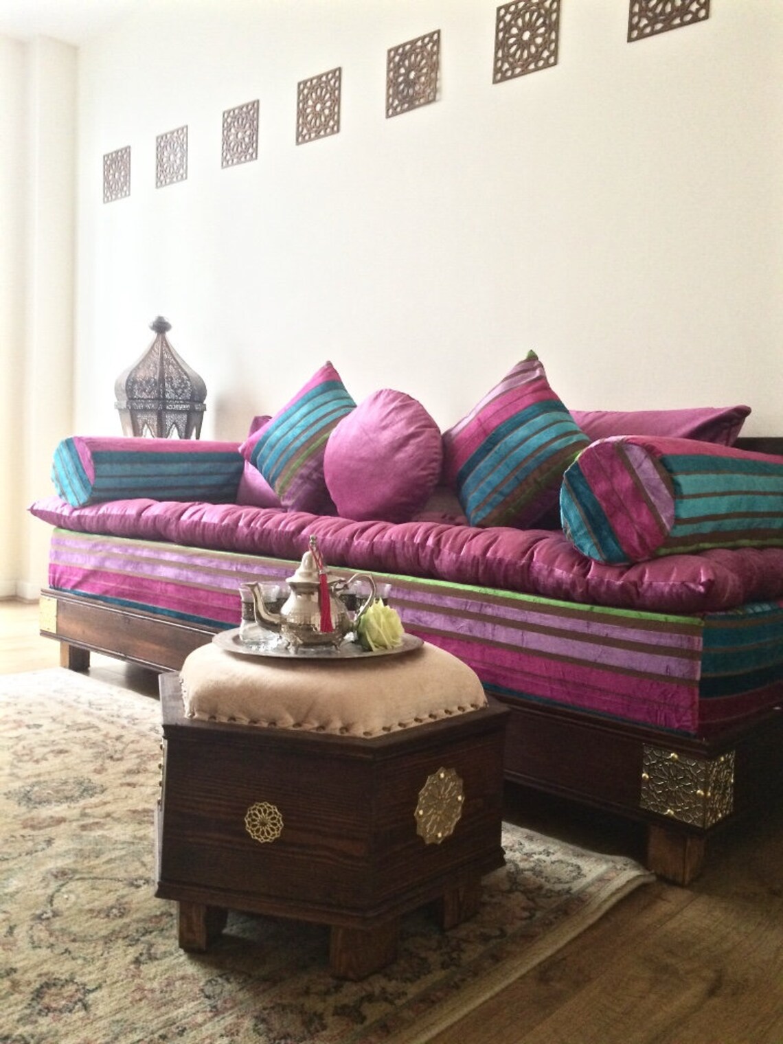 Luxurious 3 Seater Moroccan Sofa Daybed Arabian Bench Etsy